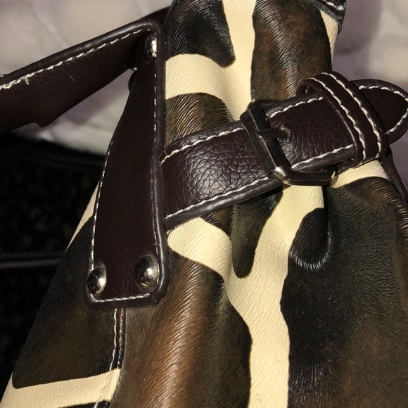 2 HANDLE BAG - Picture 2 of 7